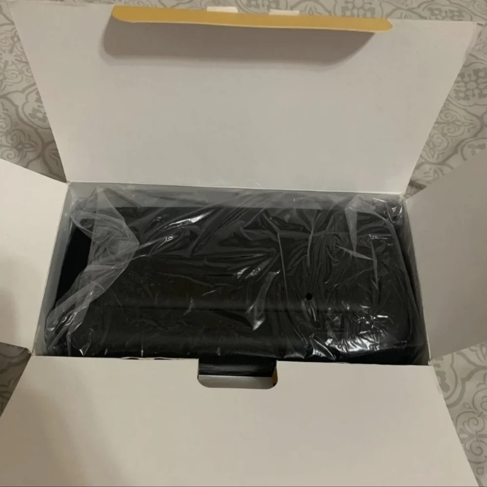N/A essential switch